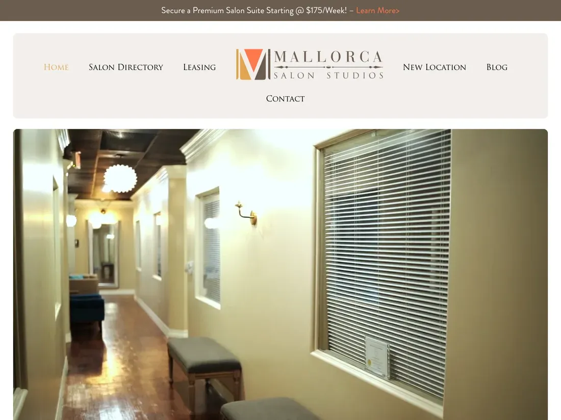 The old Mallorca homepage: a two-row nav and a hallway photograph
