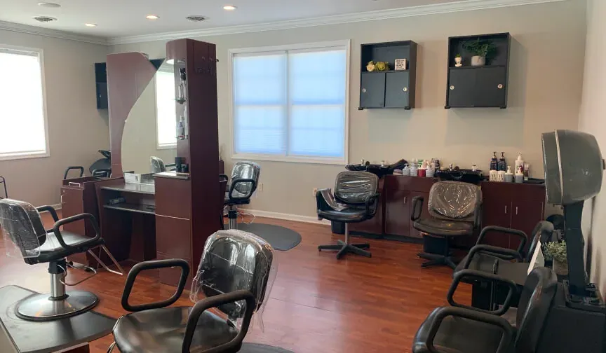Styling stations at Platinum Hair Salon